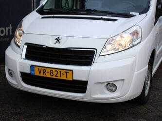 2015-peugeot-expert-1435344-46170253