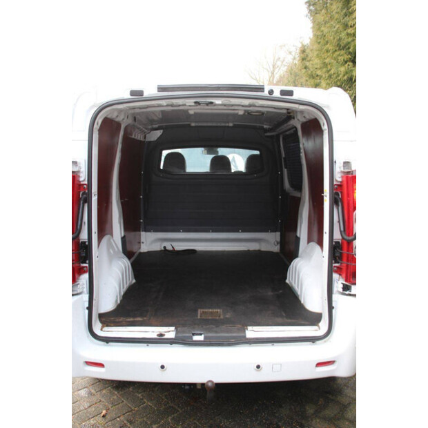 2015 Peugeot Expert-46170259