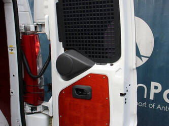 2015-peugeot-expert-1435344-46170262