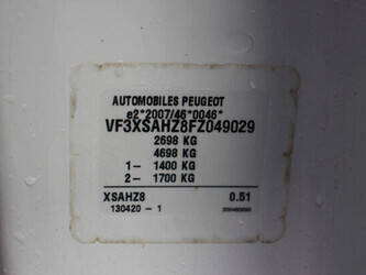 2015-peugeot-expert-1435344-46170268