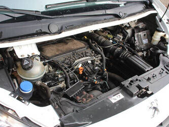 2015-peugeot-expert-1435344-46170271