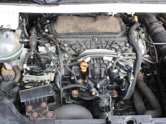 2015-peugeot-expert-1435344-46170272