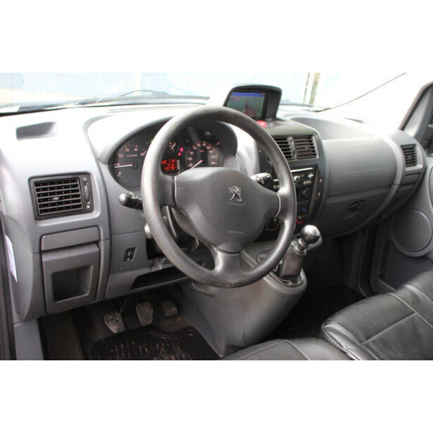 2015 Peugeot Expert-46170277