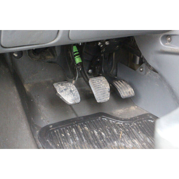 2015 Peugeot Expert-46170279