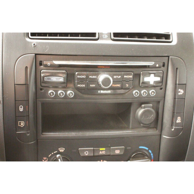 2015 Peugeot Expert-46170283