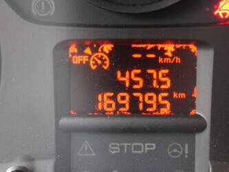 2015-peugeot-expert-1435344-46170288