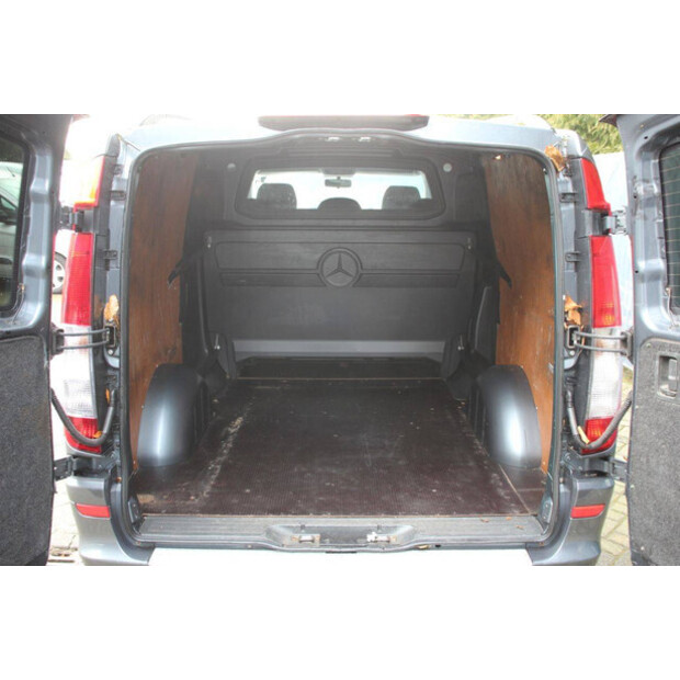 2012 مرسيدس بنز Vito 122-46170394