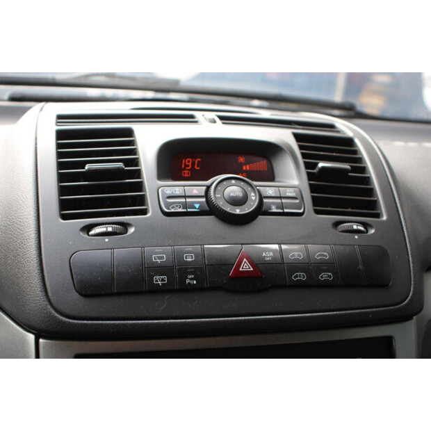 2012 مرسيدس بنز Vito 122-46170413