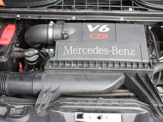 2012-mercedes-benz-vito-122-46170420