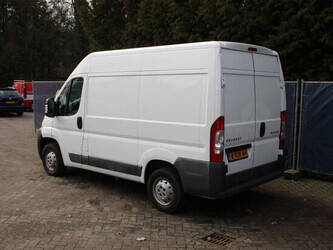 2012-peugeot-boxer-333-l2h1-2-2hdi-120-46170475