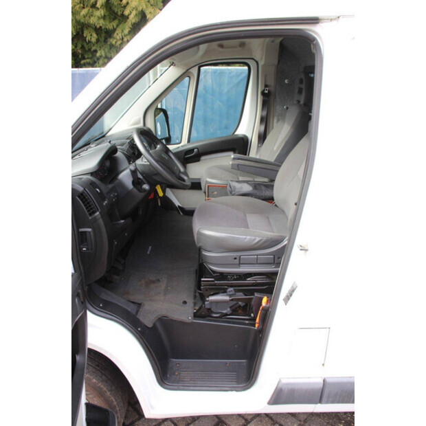 2012 Peugeot Boxer 333 L2H1 2.2HDI 120-46170501