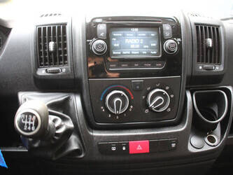 2015-peugeot-boxer-333-l2h1-2-2hdi-120-46170576