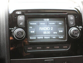 2015-peugeot-boxer-333-l2h1-2-2hdi-120-46170577