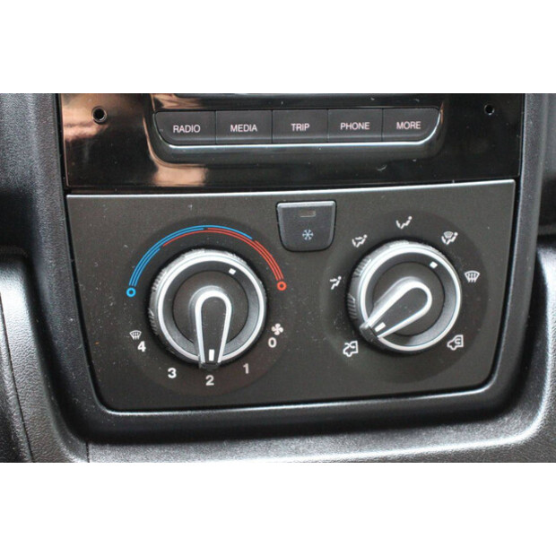 2015 Peugeot Boxer 333 L2H1 2.2HDI 120-46170578