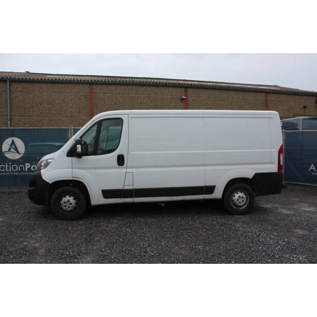2024 Opel Movano-46170678