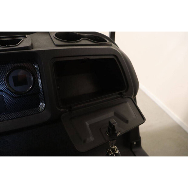 2022 OX ZG2-46170836