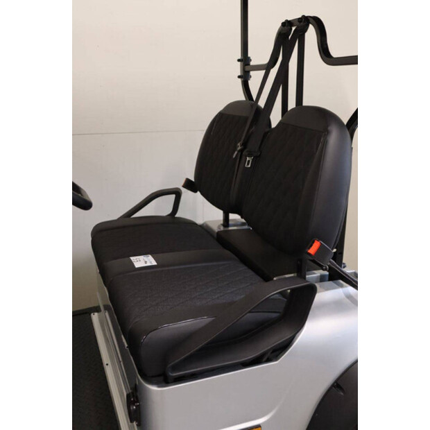 2025 OX KG2-46170938