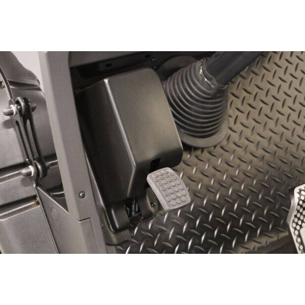 2025 OX L6e-A KG4-46170992