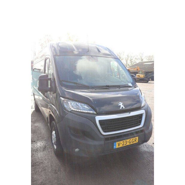 2020 Peugeot BOXER-46171067