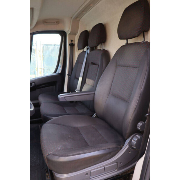 2020 Peugeot BOXER-46171078