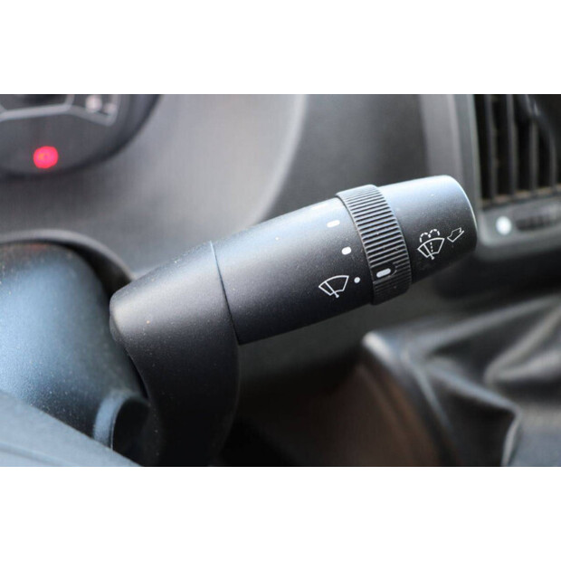 2020 Peugeot BOXER-46171084