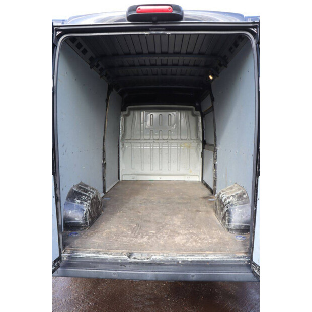 2020 Peugeot BOXER-46171090