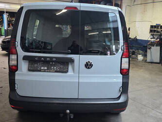 2021-volkswagen-caddy-46171204