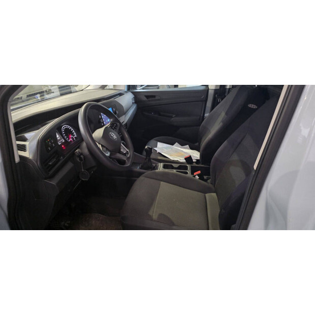 2021 Volkswagen Caddy-46171205