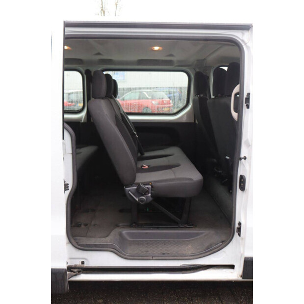 2019 Renault Trafic-46171295