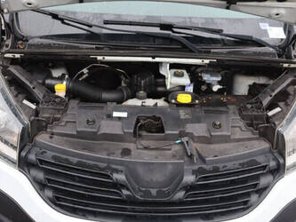 2019-renault-trafic-1435364-46171369