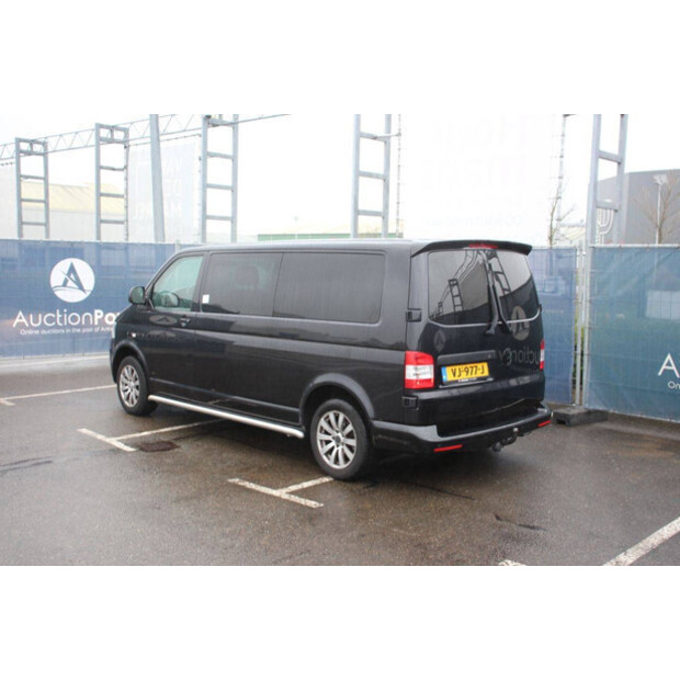 2014 Volkswagen Transporter DOUBLECAB-46171556