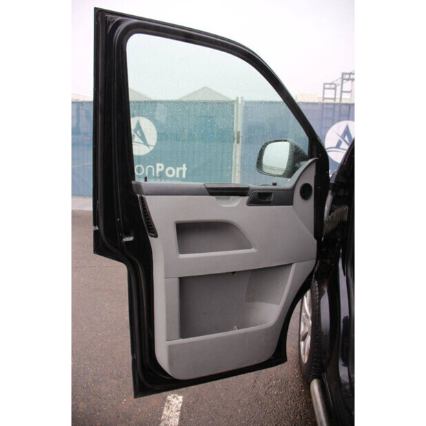 2014 Volkswagen Transporter DOUBLECAB-46171581