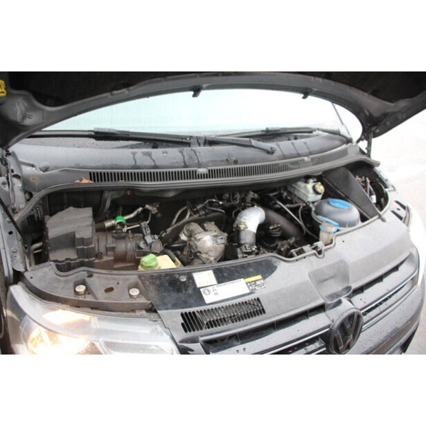 2014 Volkswagen Transporter DOUBLECAB-46171589