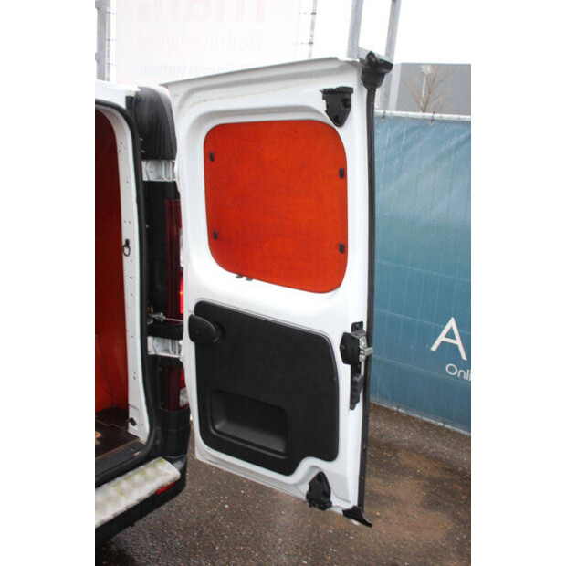 2018 Renault Trafic-46171615