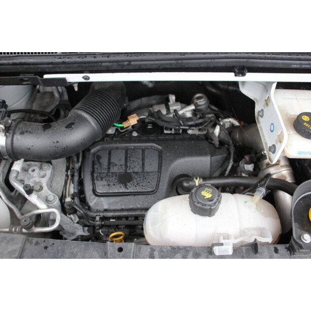 2018 Renault Trafic-46171628