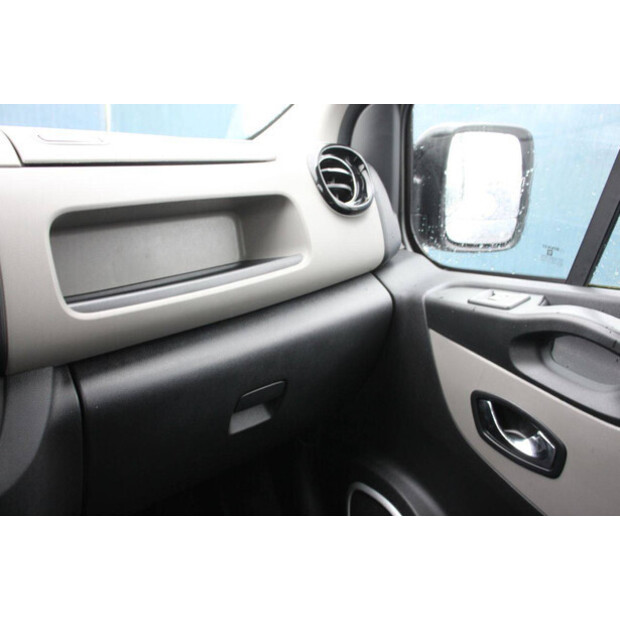 2018 Renault Trafic-46171639