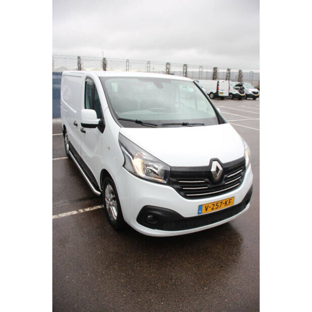 2017 Renault Trafic-46171848