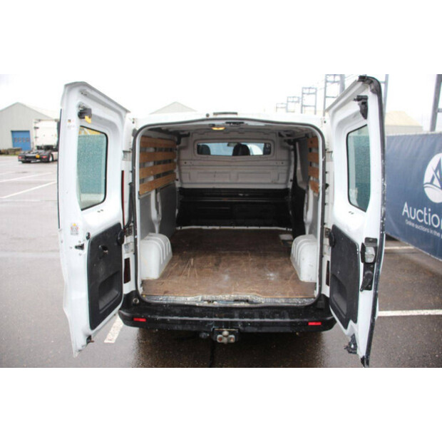 2017 Renault Trafic-46171859