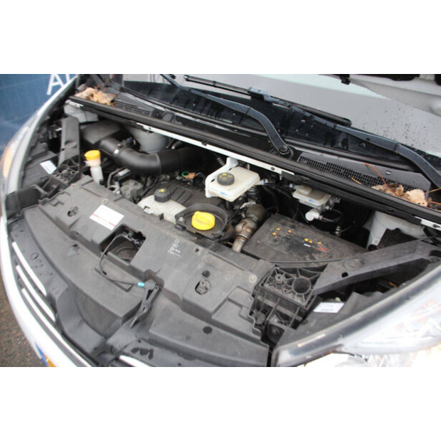 2017 Renault Trafic-46171872