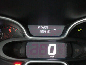 2017-renault-trafic-1435375-46171884