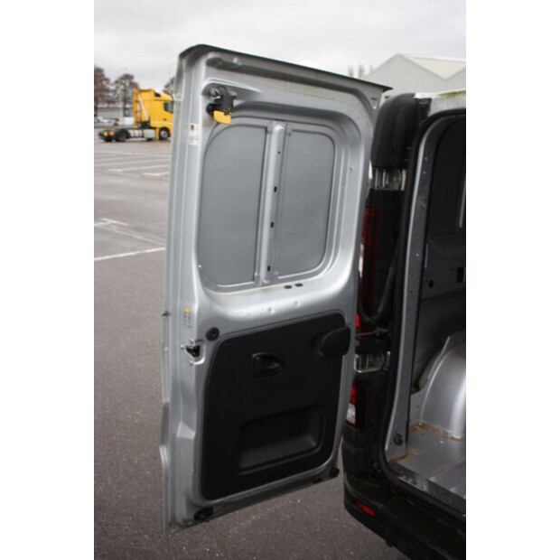 2018 Renault Trafic-46171914