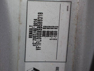 2018-renault-trafic-1435376-46171923