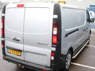 2017-renault-trafic-1-6dci-1435378-46171946