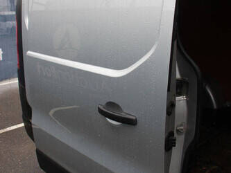 2017-renault-trafic-1-6dci-1435378-46171969