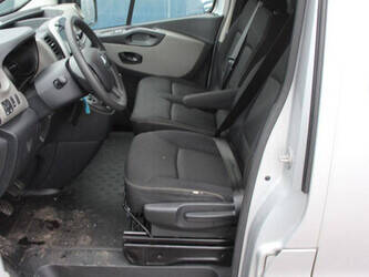 2017-renault-trafic-1-6dci-1435378-46171975