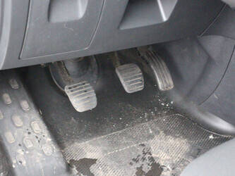 2017-renault-trafic-1-6dci-1435378-46171979