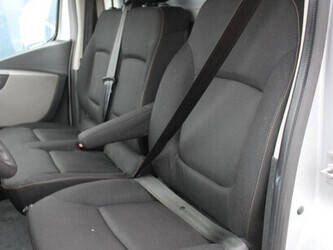 2017-renault-trafic-1-6dci-1435378-46171980