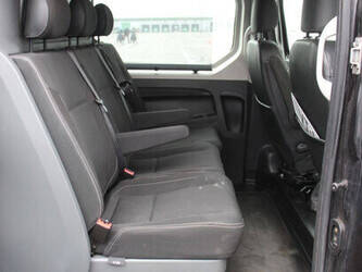 2016-renault-trafic-1435379-46172013