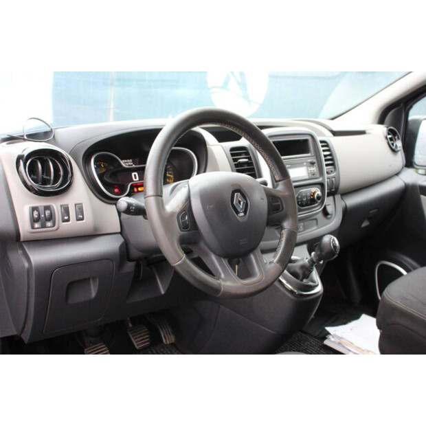 2016 Renault Trafic-46172025