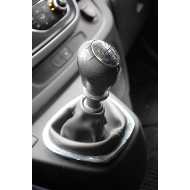 2016 Renault Trafic-46172034